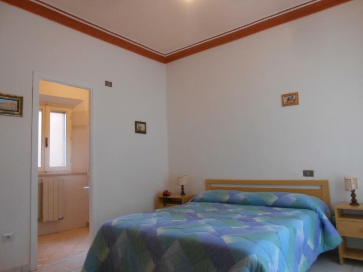 Luna Guest house *